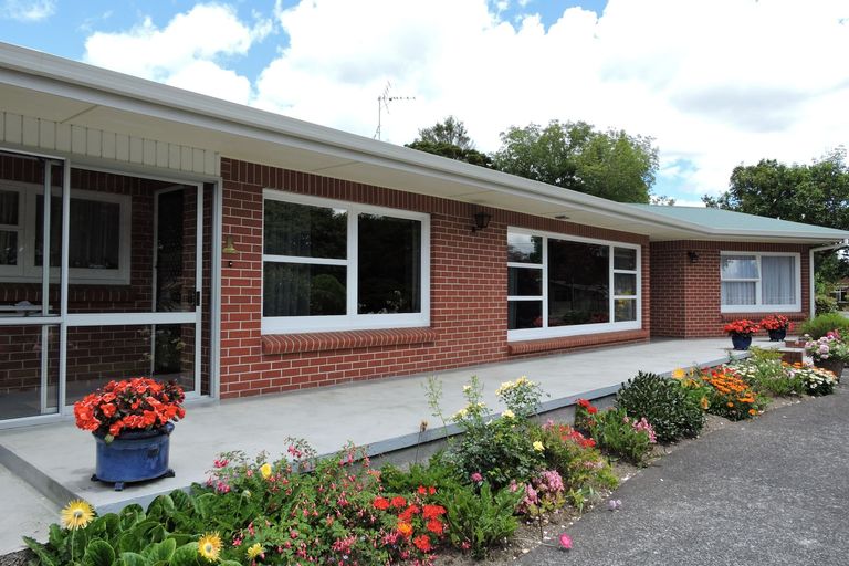 Photo of property in 6 Burwood Road, Matamata, 3400