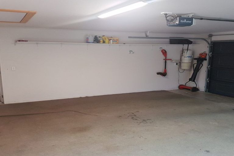 Photo of property in 14 Compton Grove, Huntington, Hamilton, 3210