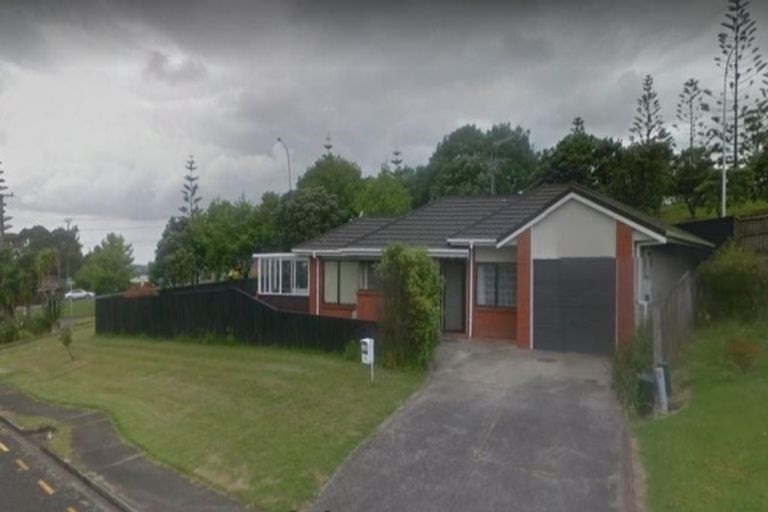 Photo of property in 363a Glenfield Road, Glenfield, Auckland, 0629