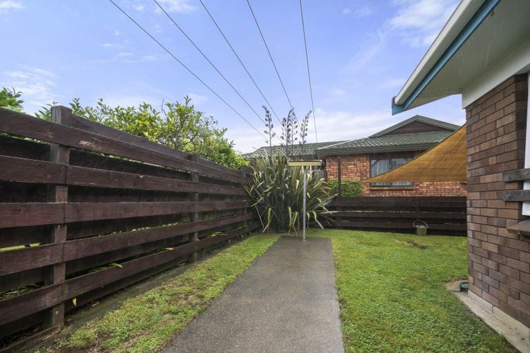 Photo of property in 118a Wellington Street, Pukekohe, 2120