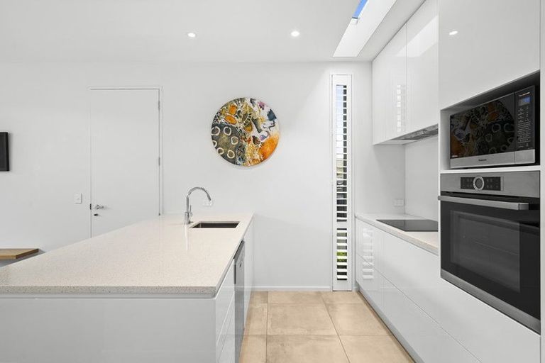 Photo of property in 45 Clissold Street, Merivale, Christchurch, 8014