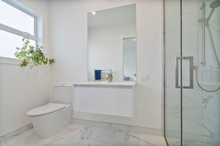 Photo of property in 17 Waitotara Way, Whitianga, 3510