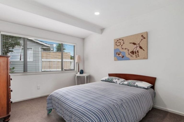 Photo of property in 8 Mckenna Lane, Omokoroa, 3114