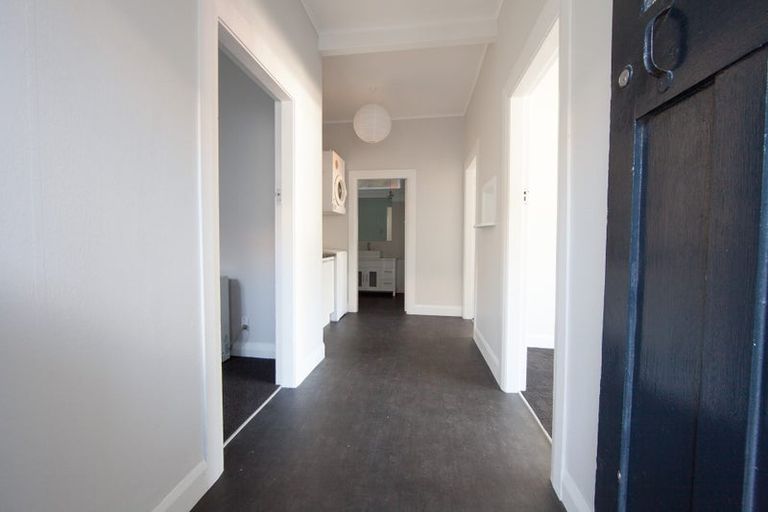 Photo of property in 28 Emerson Street, Berhampore, Wellington, 6023