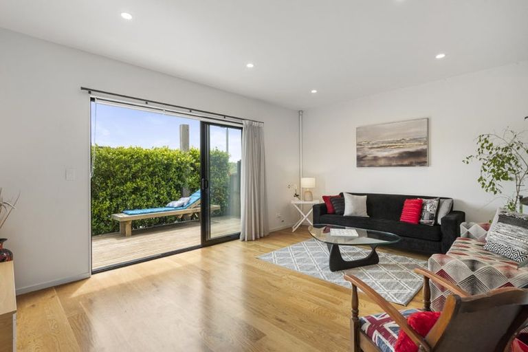 Photo of property in 133 Glenvar Ridge Road, Long Bay, Auckland, 0630