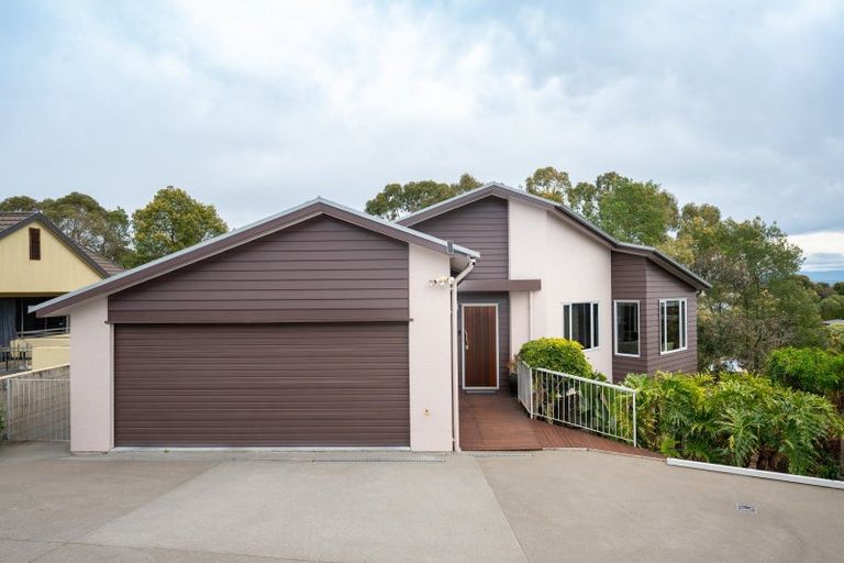 Photo of property in 36 Te Mata Peak Road, Havelock North, 4130