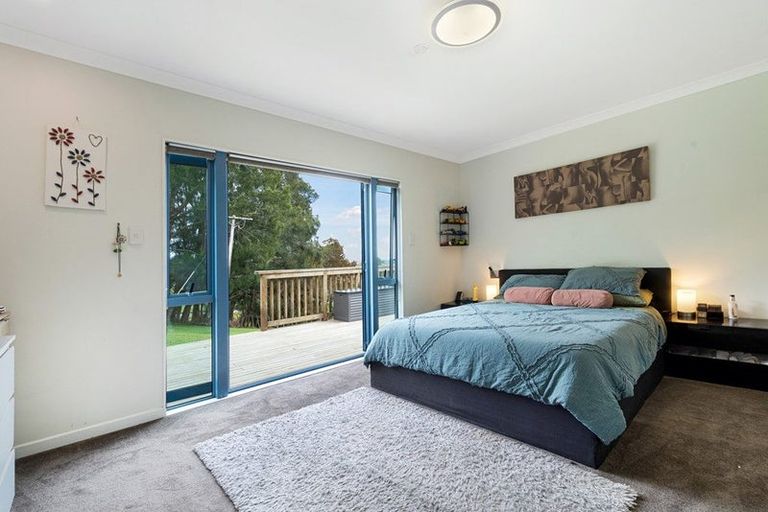 Photo of property in 141 Mangakura Road, Helensville, 0875