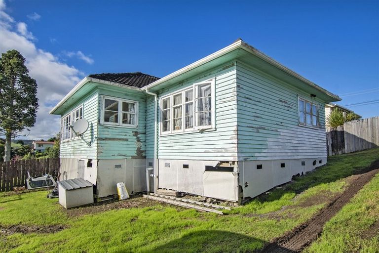 Photo of property in 26 View Road, Hikurangi, 0114