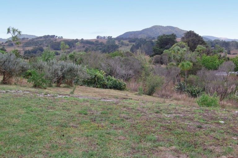 Photo of property in 126 Oneriri Road, Kaiwaka, 0573