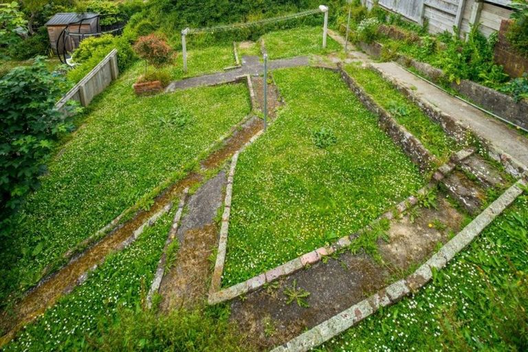 Photo of property in 7 Murray Street, Island Bay, Wellington, 6023