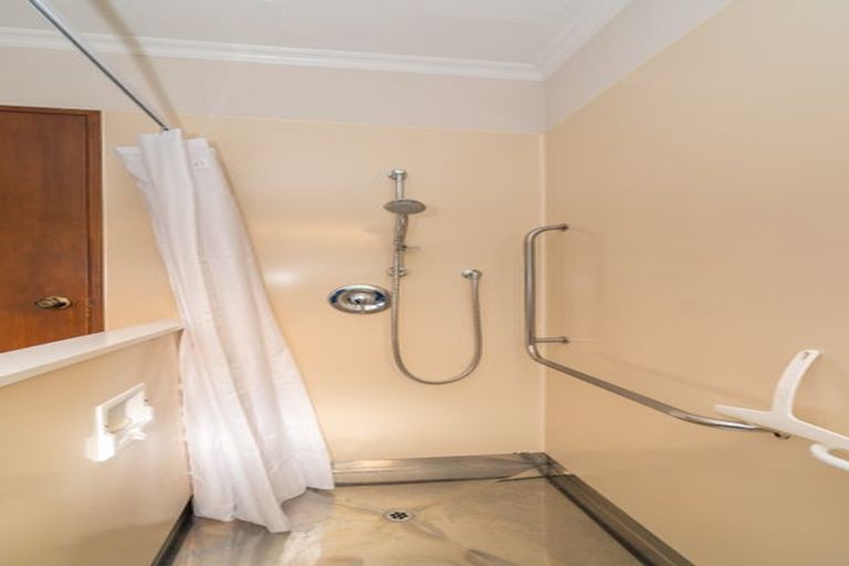 Photo of property in 9a Kirkland Street, Green Island, Dunedin, 9018