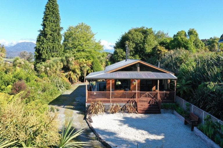 Photo of property in 226 Woodstock-rimu Road, Ruatapu, Hokitika, 7883