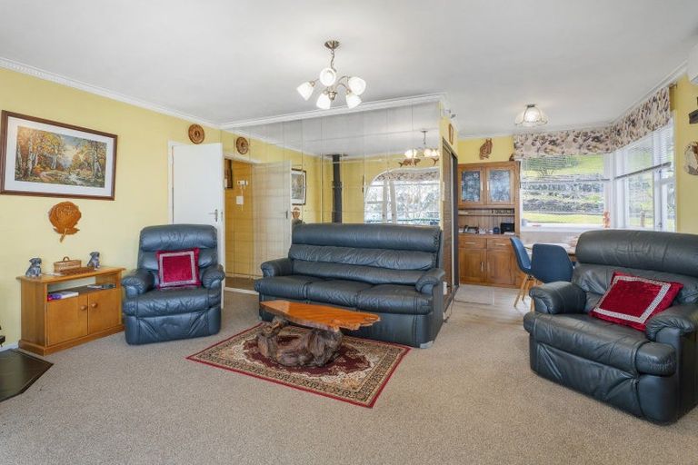 Photo of property in 14 Stormont Lane, Whitianga, 3510