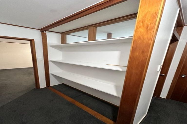 Photo of property in 17 Rosecamp Road, Beach Haven, Auckland, 0626