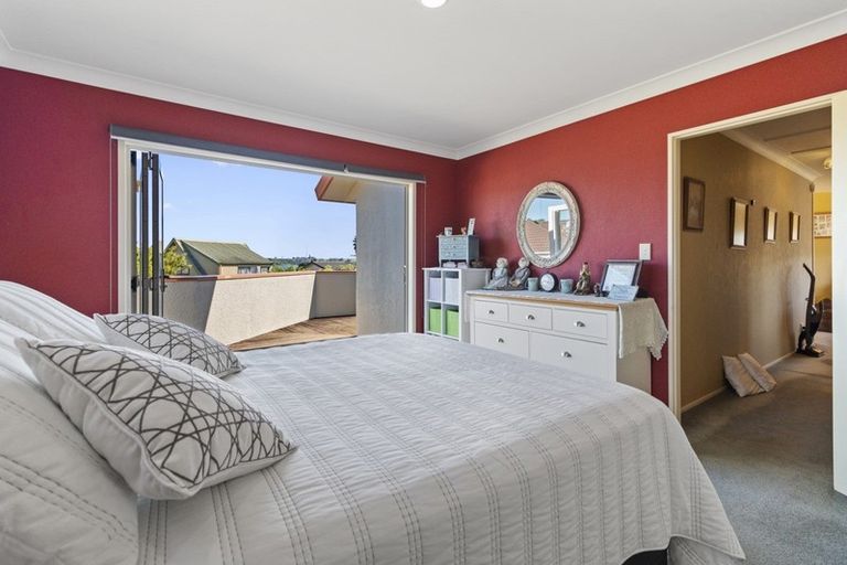 Photo of property in 13 Ruamoana Place, Omokoroa, 3114