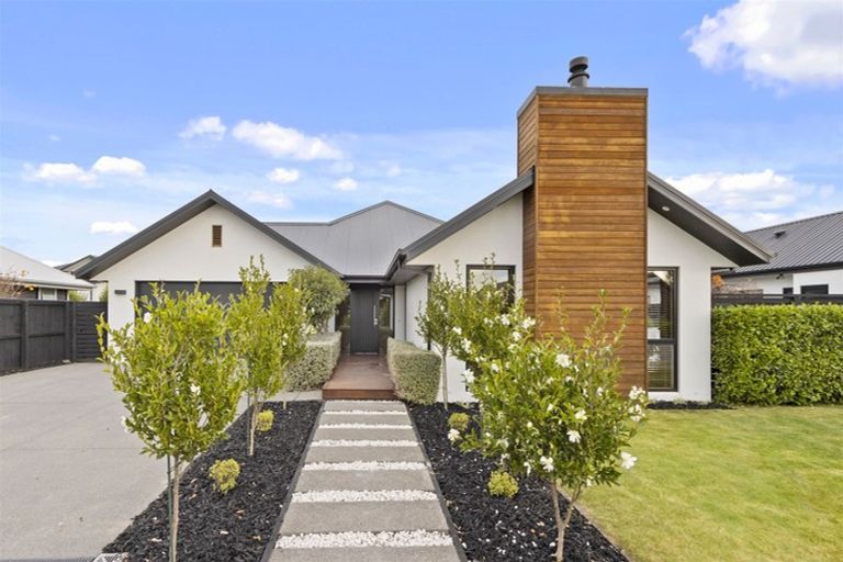 Photo of property in 22 Carpenter Drive, Prebbleton, 7604