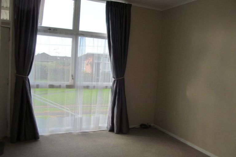 Photo of property in 5/13 Napoleon Avenue, Milford, Auckland, 0620