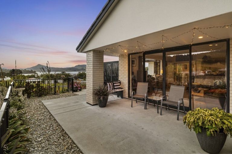 Photo of property in 9 Goddard Way, Sawyers Bay, Port Chalmers, 9023