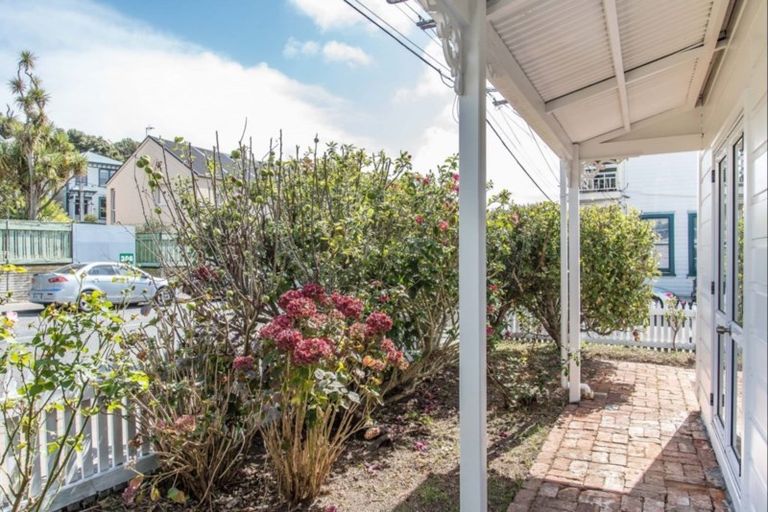 Photo of property in 279 Mansfield Street, Newtown, Wellington, 6021