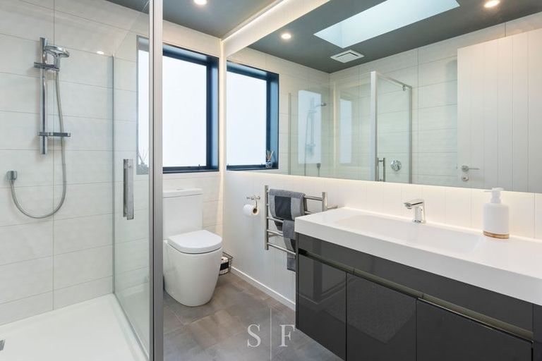 Photo of property in 14 Ferndale Drive, Waikanae, 5036