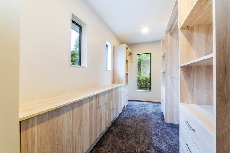 Photo of property in 49 Blacks Road, Greenhithe, Auckland, 0632