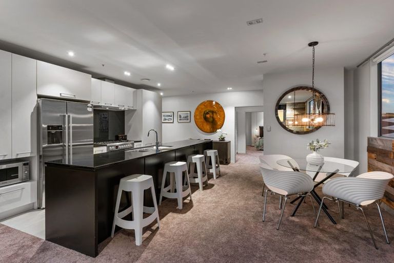 Photo of property in Maison Apartments, 406/16 Huron Street, Takapuna, Auckland, 0622