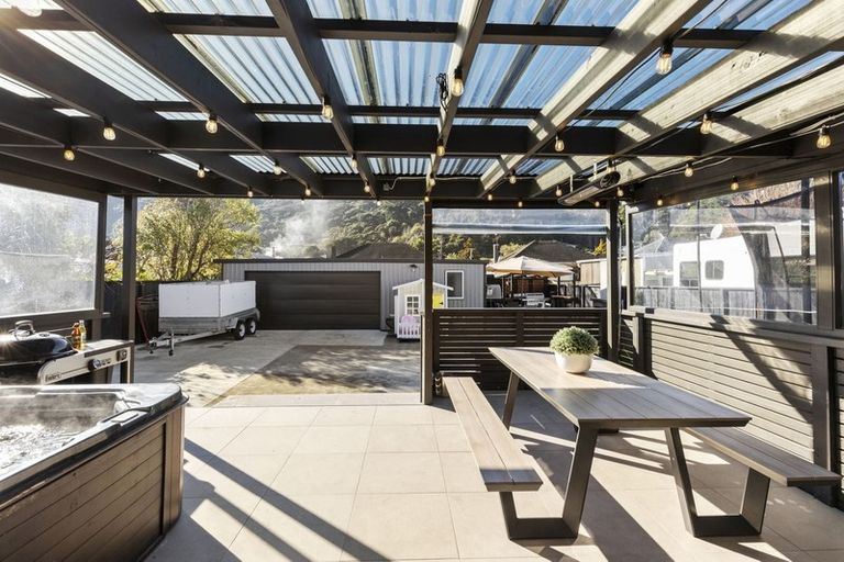 Photo of property in 62 Bull Avenue, Wainuiomata, Lower Hutt, 5014