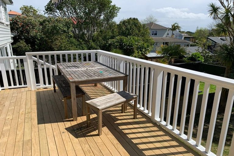 Photo of property in 24 Saint Leonards Road, Devonport, Auckland, 0624