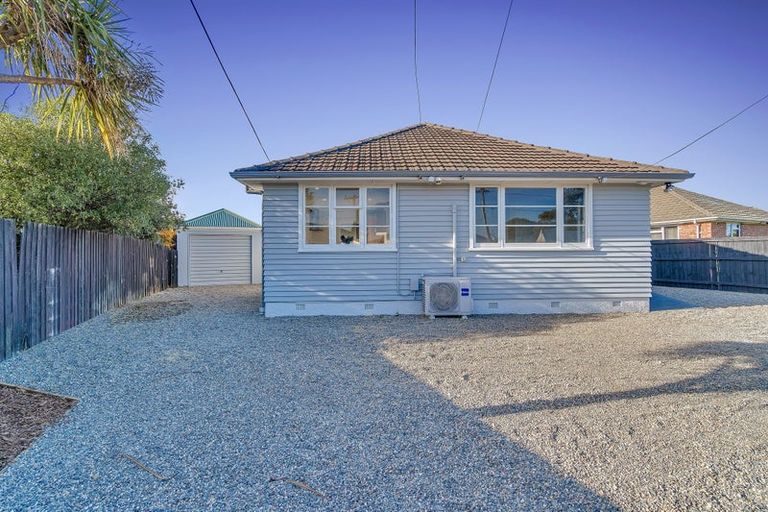 Photo of property in 22 Merrington Crescent, Aranui, Christchurch, 8061