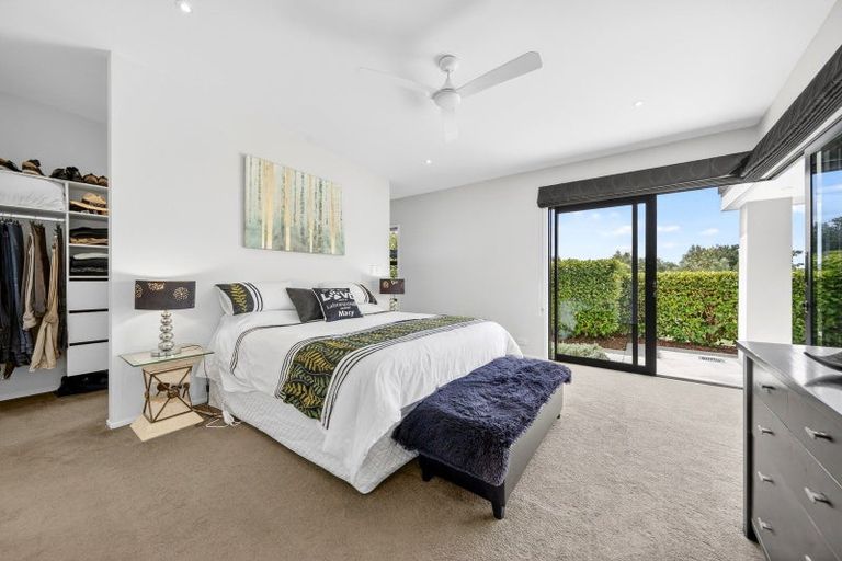 Photo of property in 9 Campbell Drive, Martinborough, 5711