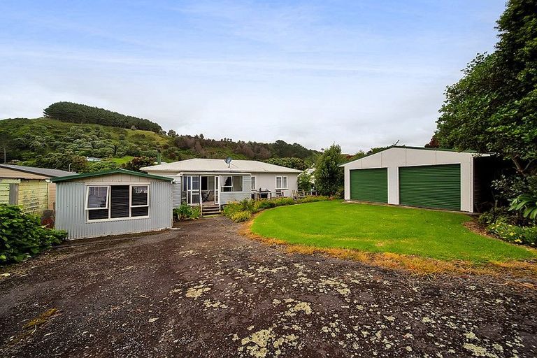 Photo of property in 4a Oha Street, Mokau, 4376