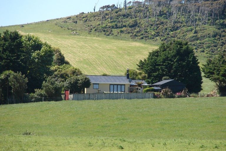 Photo of property in 34 Thompson Road, Tihaka, Riverton, 9881