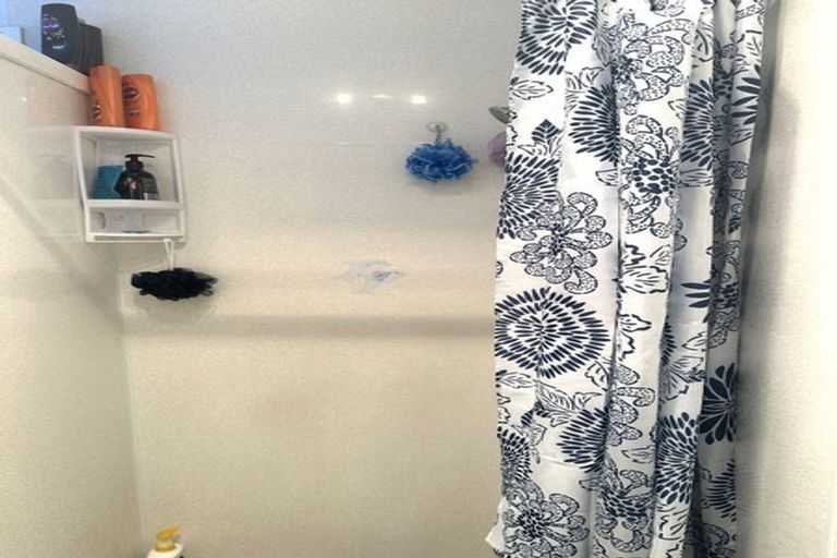 Photo of property in 16 Clyde Carr Crescent, Waimataitai, Timaru, 7910