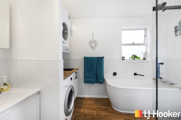 Photo of property in 10 Bay Grove, Pukehangi, Rotorua, 3015