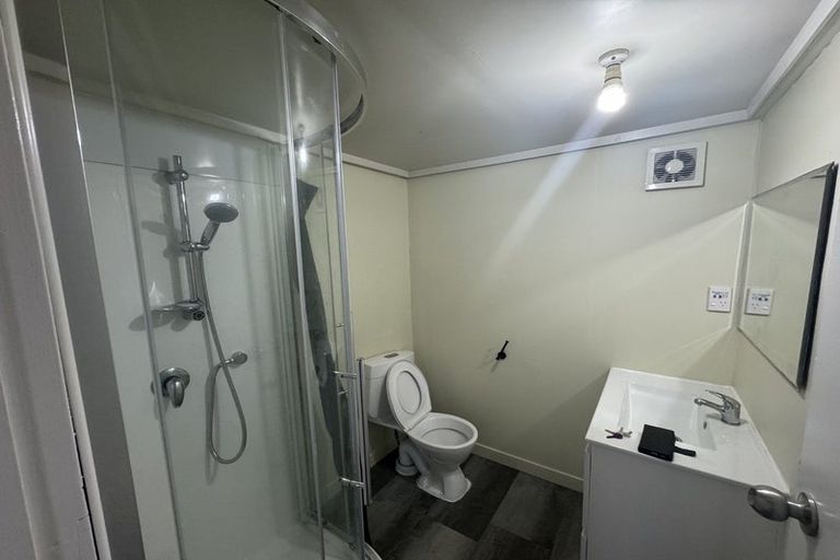 Photo of property in 213 Bairds Road, Otara, Auckland, 2023