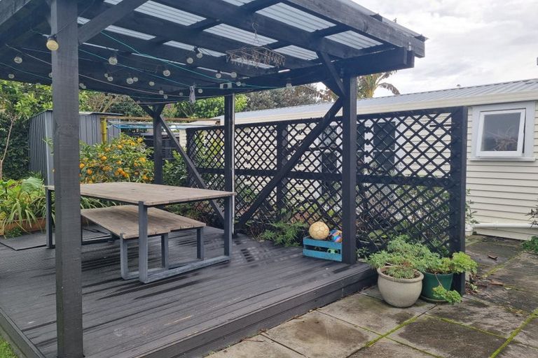 Photo of property in 10 Bristol Avenue, Brookfield, Tauranga, 3110