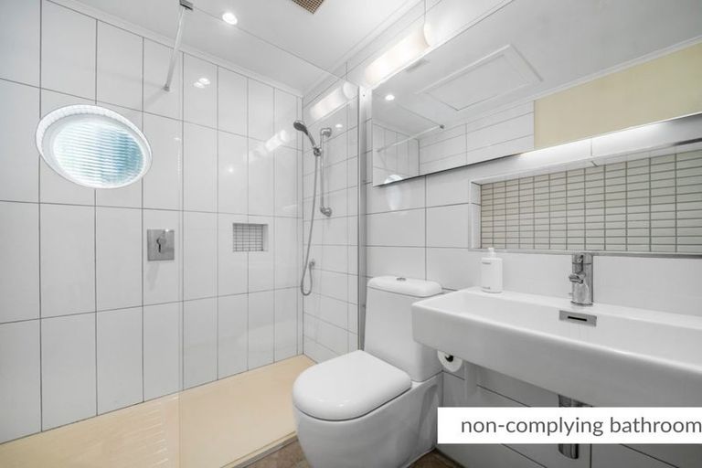 Photo of property in 21 Kopiko Road, Titirangi, Auckland, 0604