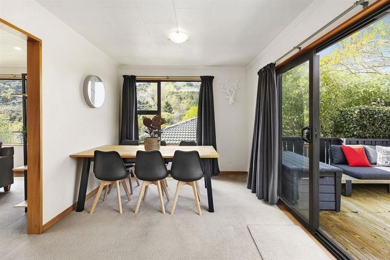 Photo of property in 8 Charthouse Lane, Whitby, Porirua, 5024