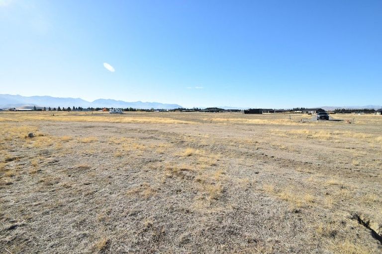 Photo of property in 51 Peak Drive, Twizel, 7901