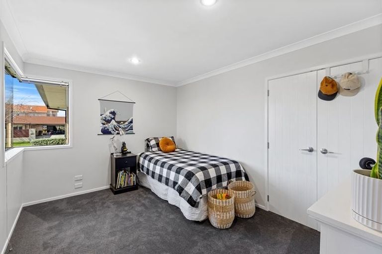 Photo of property in 42 Alva Glen Place, Pyes Pa, Tauranga, 3112