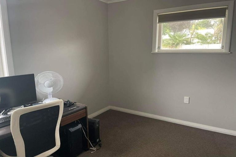 Photo of property in 16 Harford Street, Feilding, 4702