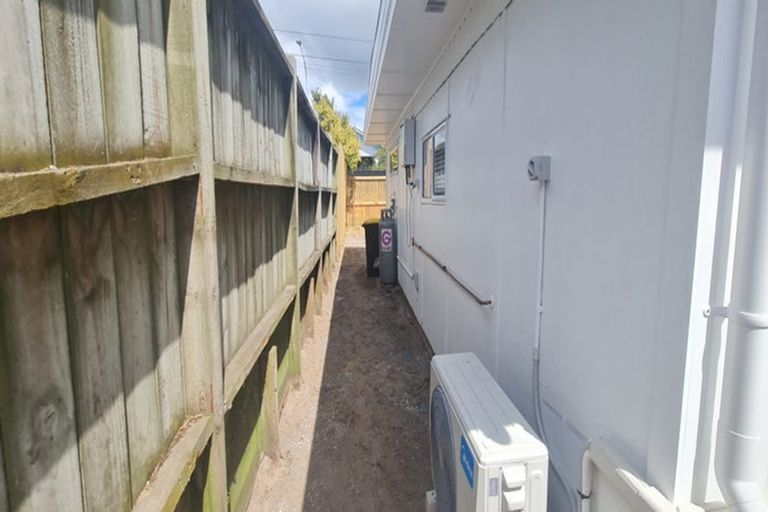 Photo of property in 1211 Papamoa Beach Road, Papamoa Beach, Papamoa, 3118