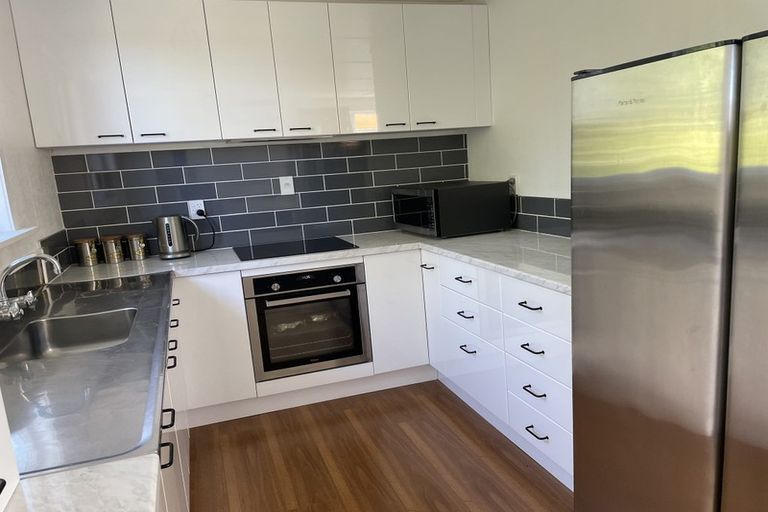 Photo of property in 5 Watts Road, Waipawa, 4210