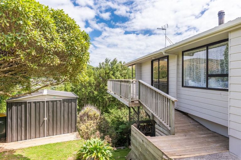 Photo of property in 15 Puketai Place, Pukerua Bay, 5026