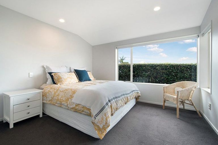 Photo of property in 21 Hendrika Court, Hobsonville, Auckland, 0618