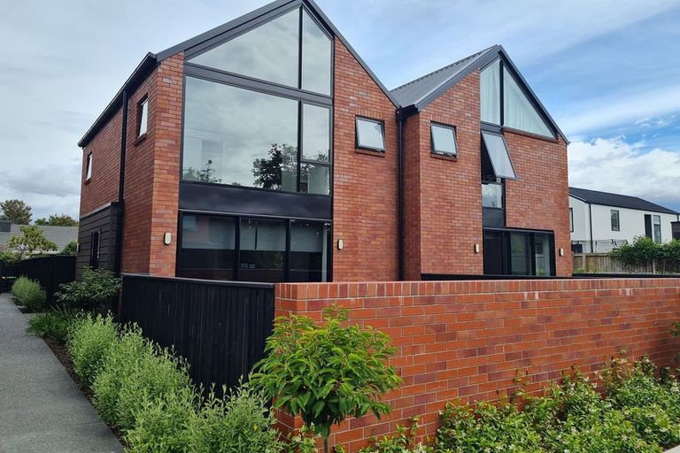 Photo of property in 10/66 Innes Road, St Albans, Christchurch, 8052