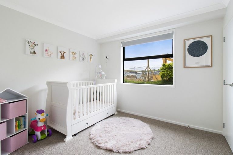 Photo of property in 39 Lakeside Terrace, Omokoroa, 3114