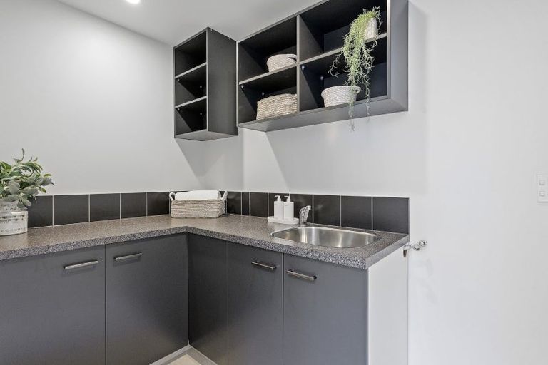 Photo of property in 18 Dyers Pass Road, Cashmere, Christchurch, 8022