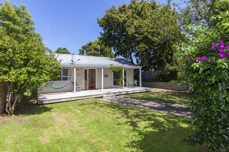 Photo of property in 29 Tui Road, Raumati Beach, Paraparaumu, 5032