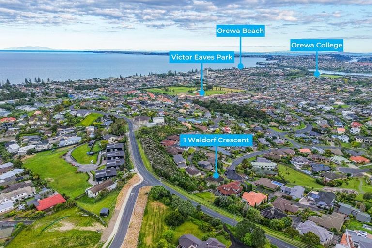 Photo of property in 1 Waldorf Crescent, Orewa, 0931